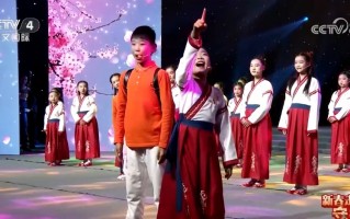 二人转小帽月牙五更，二人转小帽月牙五更原唱